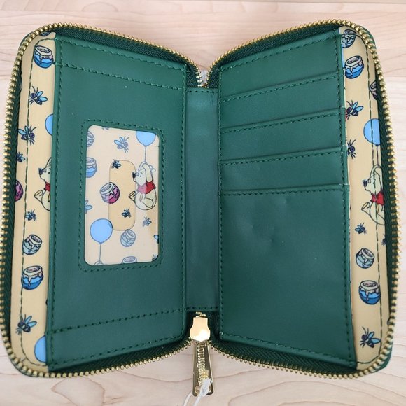 Winnie the Pooh Classic Book Cover Zip Around Wallet - Loungefly - Picture 3 of 3